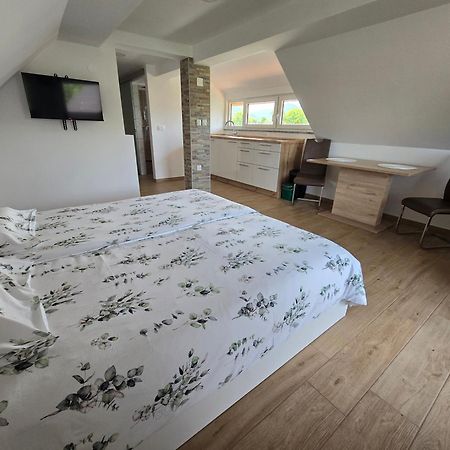 Apartments Bernard بليد المظهر الخارجي الصورة