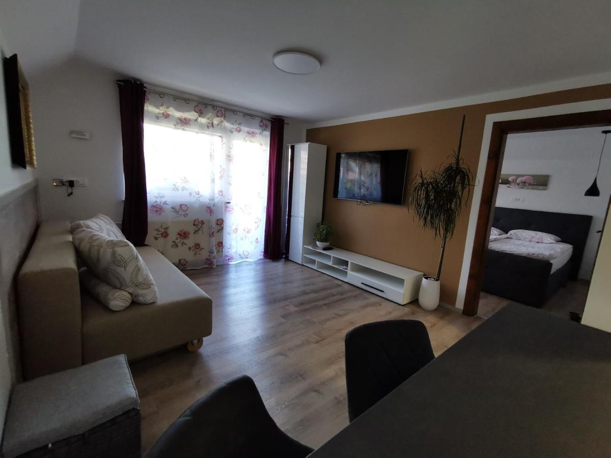 Apartments Bernard بليد المظهر الخارجي الصورة