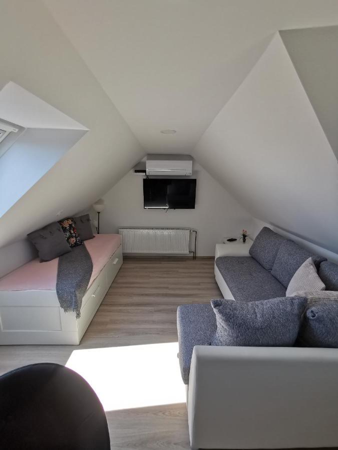 Apartments Bernard بليد المظهر الخارجي الصورة