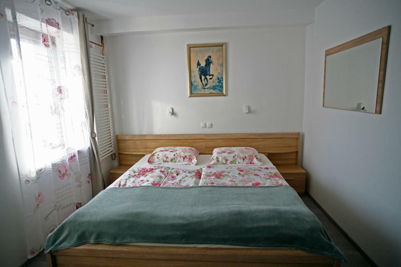Apartments Bernard بليد المظهر الخارجي الصورة