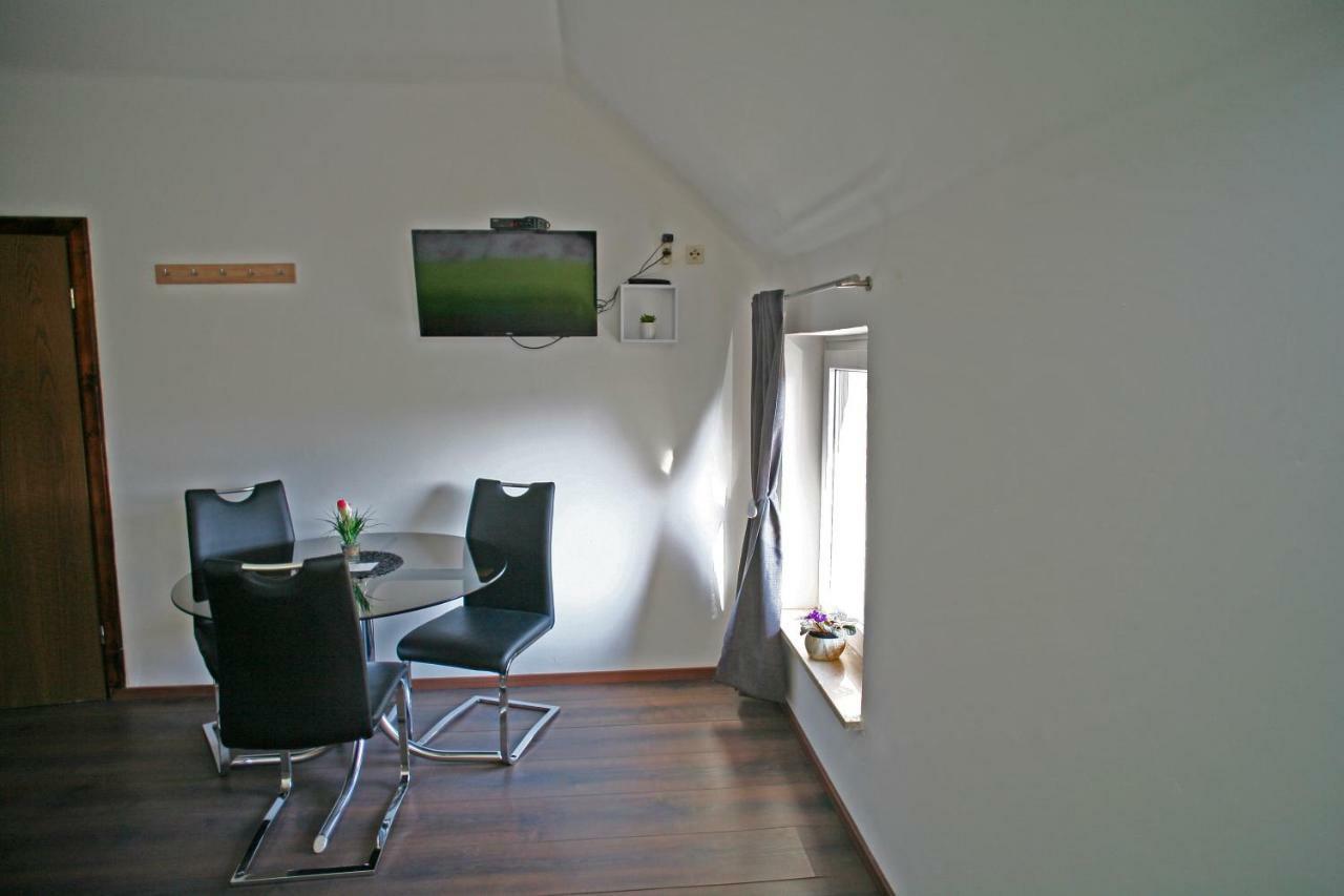 Apartments Bernard بليد المظهر الخارجي الصورة