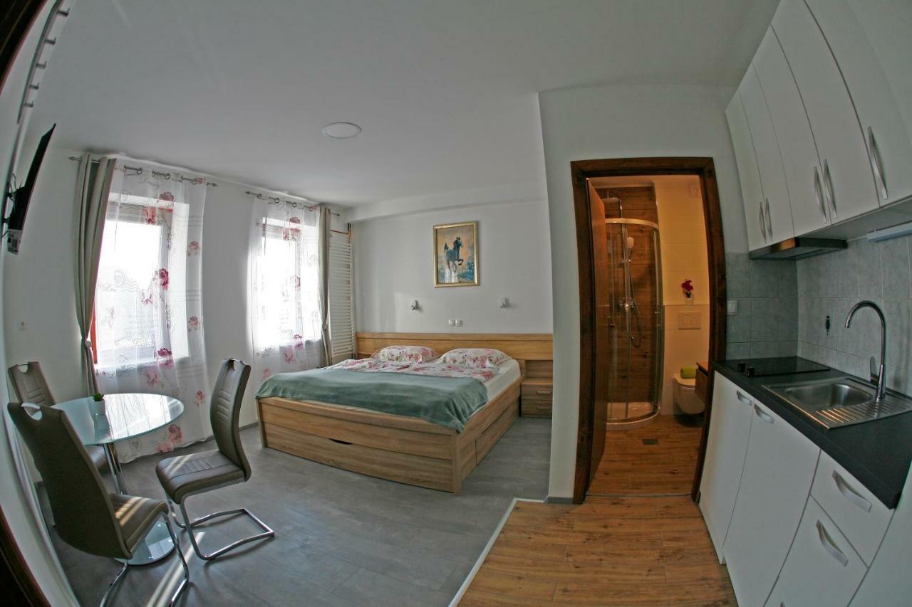 Apartments Bernard بليد المظهر الخارجي الصورة