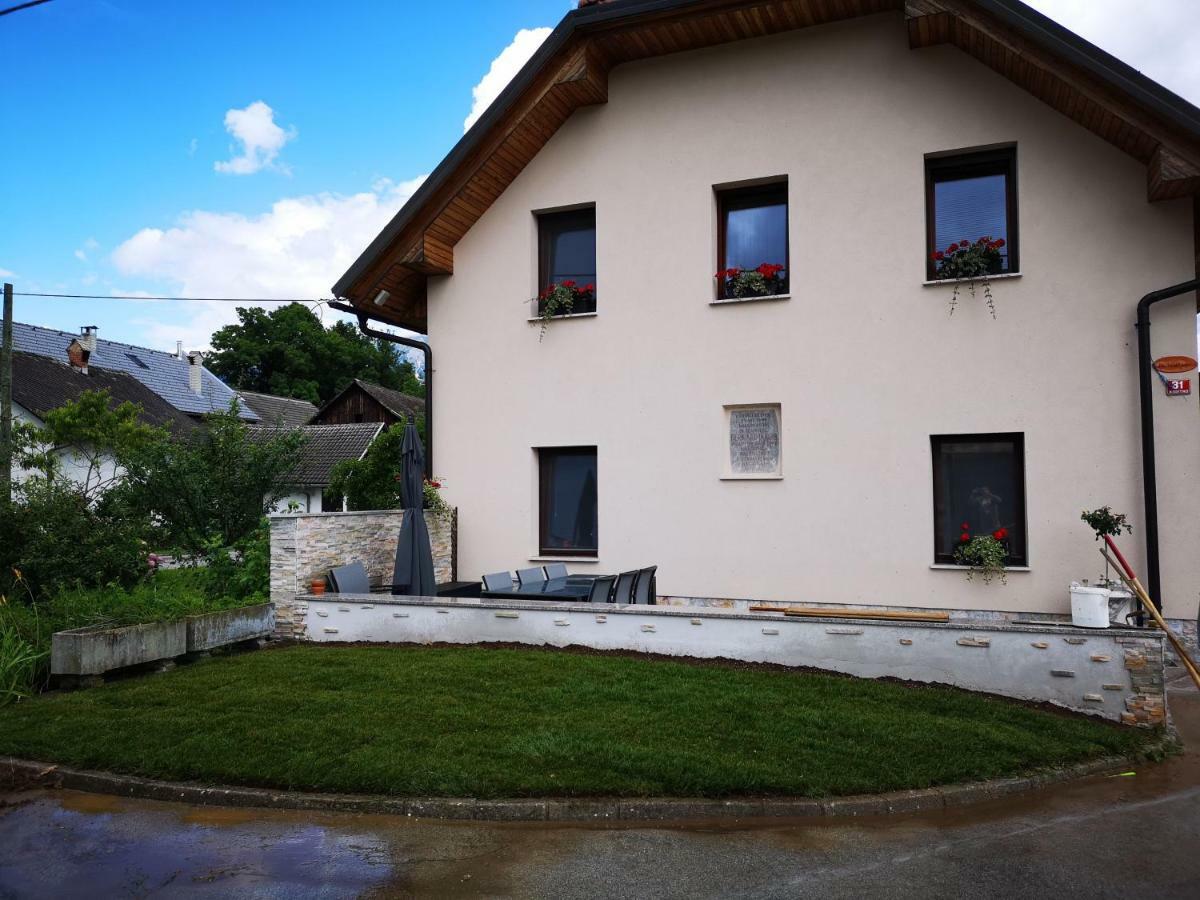 Apartments Bernard بليد المظهر الخارجي الصورة